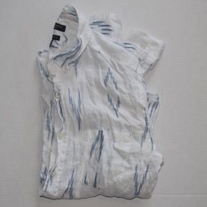 Banana Republic Linen Button-Up